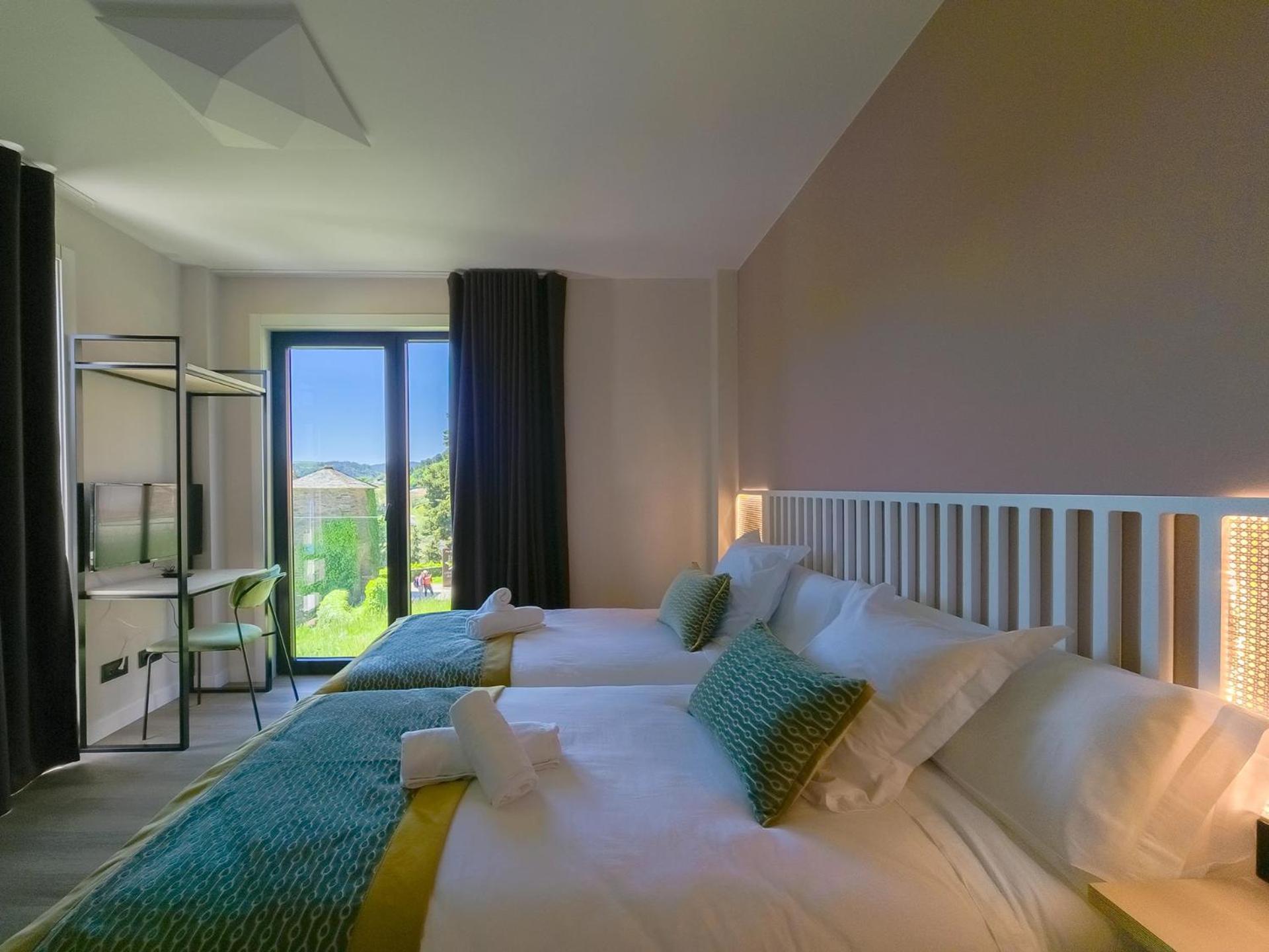 Hotel Portomarin Star エクステリア 写真